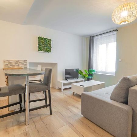 Triplex Cosy Apartment Reims Exterior photo
