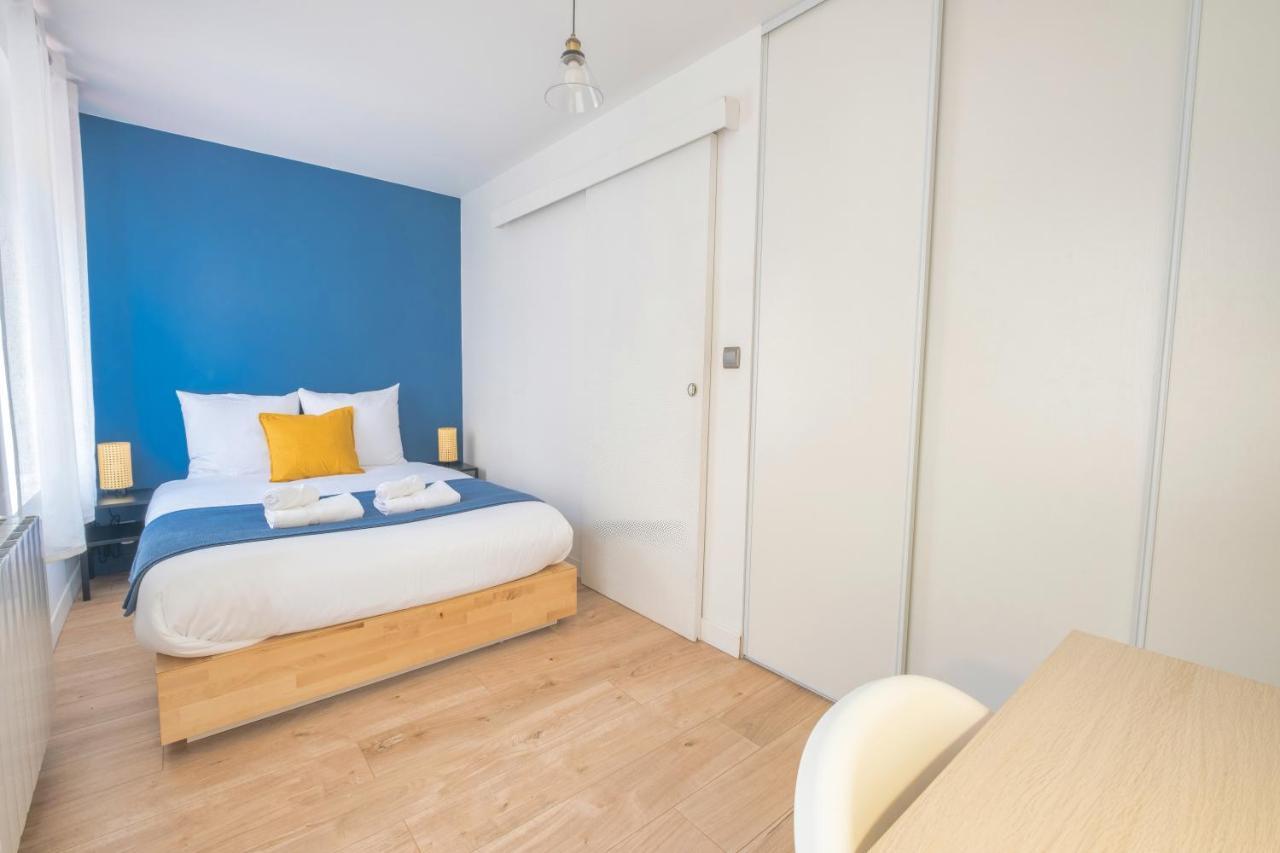 Triplex Cosy Apartment Reims Exterior photo